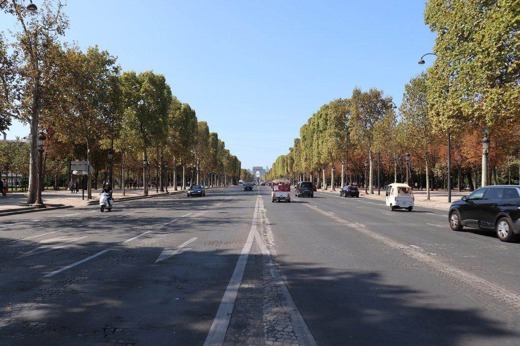 Avenida de los Campos Elíseos de París