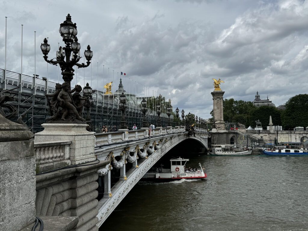 puente_alejandro_iii_juegos_olimpicos_paris Puente Alejandro III durante los Juegos Olímpicos de París 2024